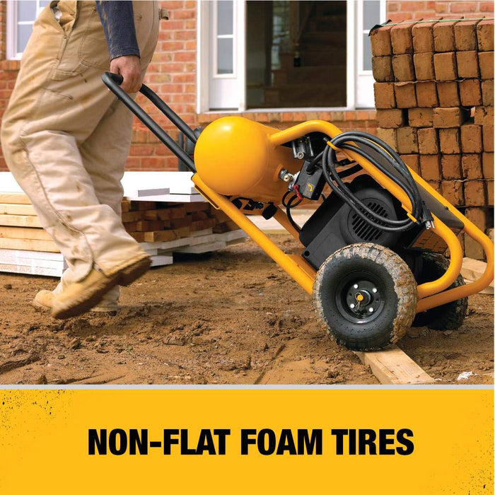 DeWALT 1.6 Hp (D55146) Continuous 200 Psi, 4.5 Gallon Compressor, 17" x 33.75" x 24.5"