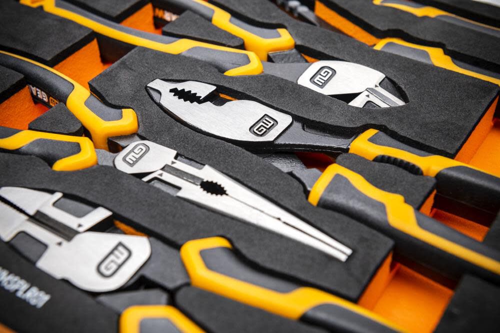 GEARWRENCH (GWMSPLR01) 5 Piece PITBULL Cushion Grip Pliers Set in Foam Storage Tray