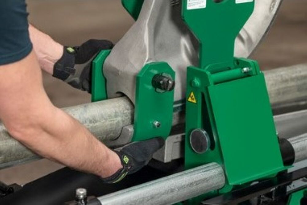 Greenlee 881 Cam-Track Bender for 2-1/2" - 4" with Hydraulic Pump and Mobile Bending Table