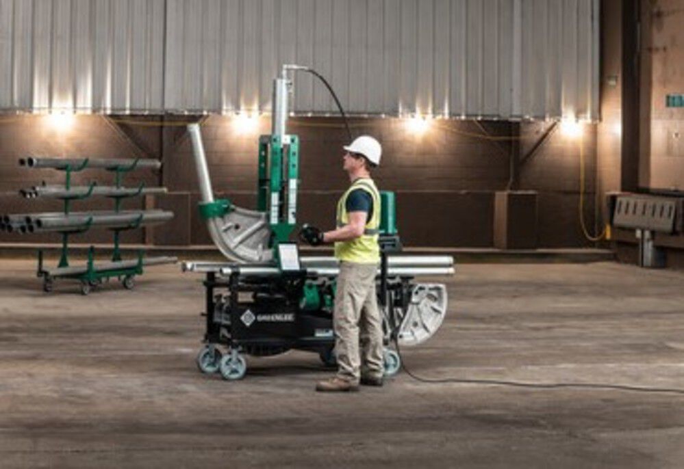 Greenlee 881 Cam-Track Bender for 2-1/2" - 4" with Hydraulic Pump and Mobile Bending Table