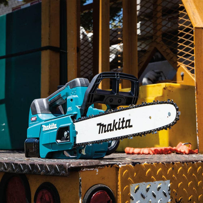 Makita GCU02M1 40V Max XGT Brushless Cordless 14 In. Top Handle Chain Saw Kit & FREE Makita GBU01Z