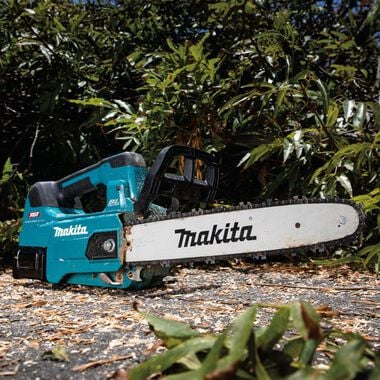 Makita GCU03M1 40V Max XGT Cordless 16in Top Handle Chain Saw Kit & FREE Makita GBU01Z