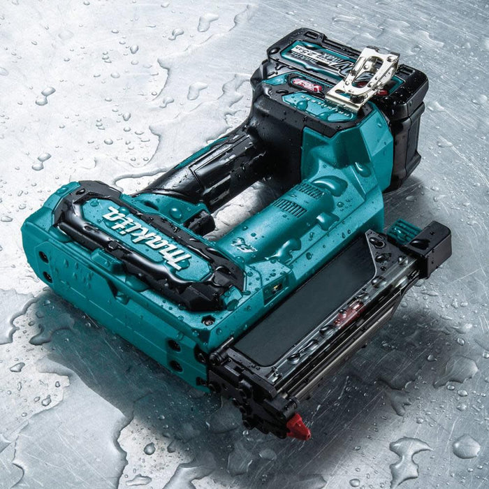 Makita (GTP01D1) 40V Max XGT️ 23-Gauge Pin Nailer Kit Brushless Cordless