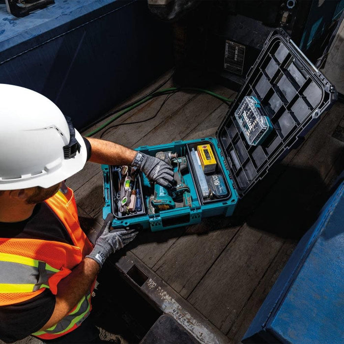 Makita (T-90037) MAKTRAK Medium Toolbox