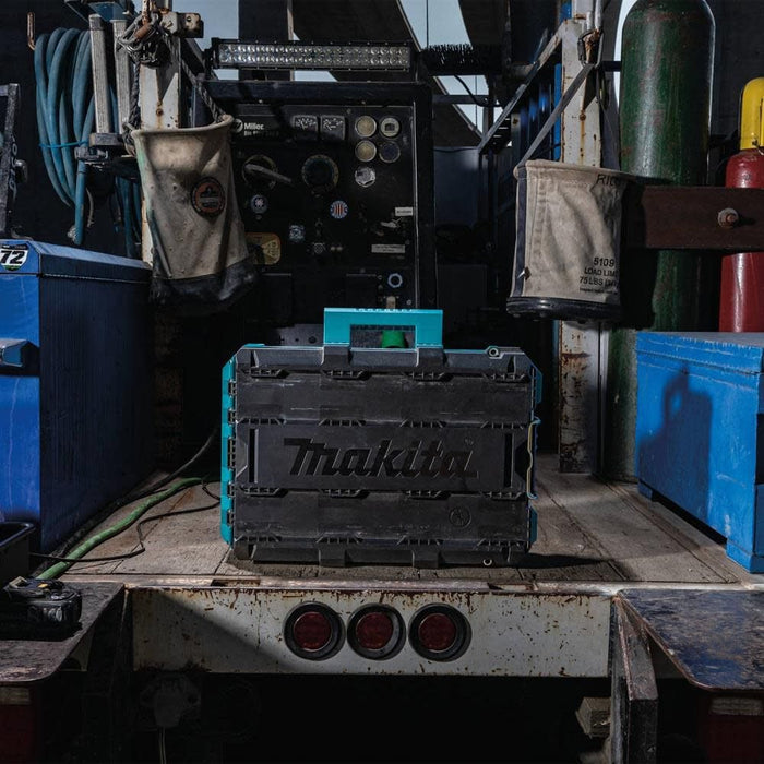 Makita (T-90037) MAKTRAK Medium Toolbox