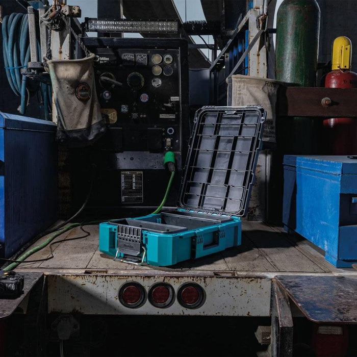 Makita (T-90037) MAKTRAK Medium Toolbox