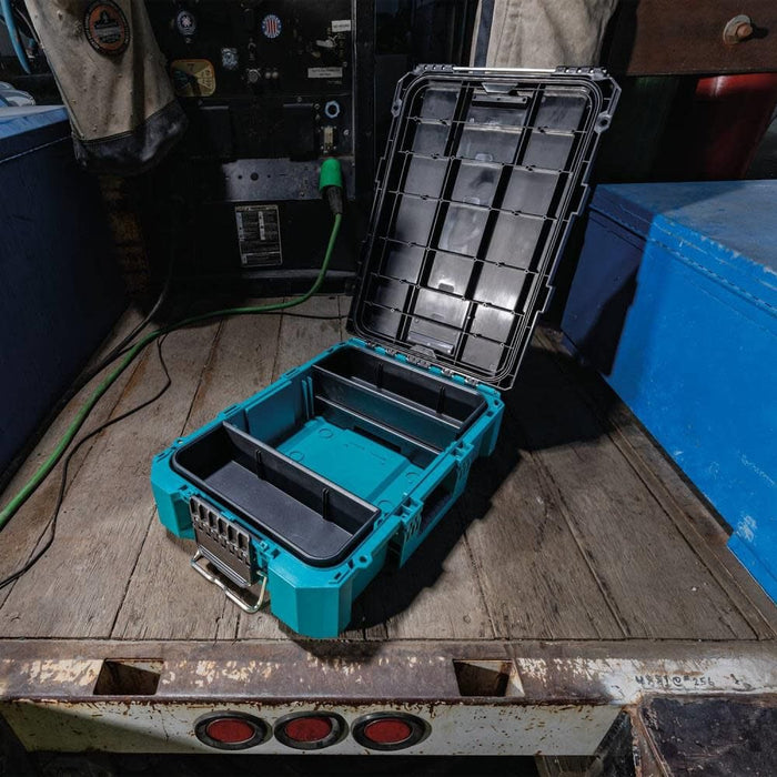 Makita (T-90037) MAKTRAK Medium Toolbox