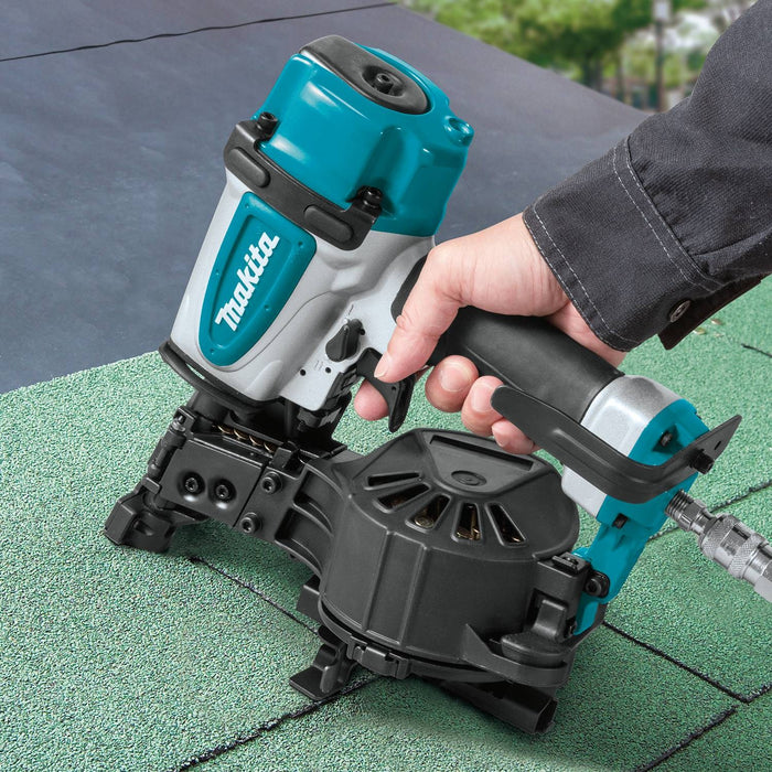 Makita 1-3/4" Coil Roofing Nailer