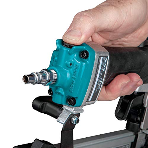 Makita 1-Gallon Compact Air Compressor & 18 Gauge Brad Nailer Combo Kit