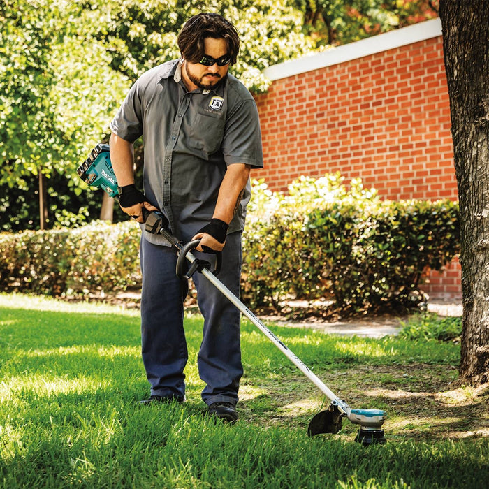 Makita (XRU15PT) 18V LXT Brushless String Trimmer Kit