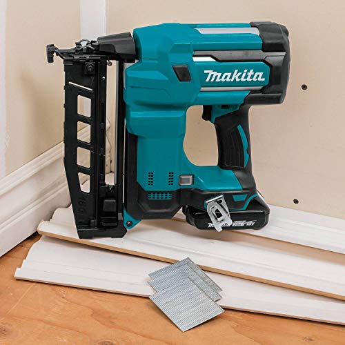 Makita (XNB02RJ) 18V LXT 2-1/2" 16-Gauge Straight Finish Nailer Kit