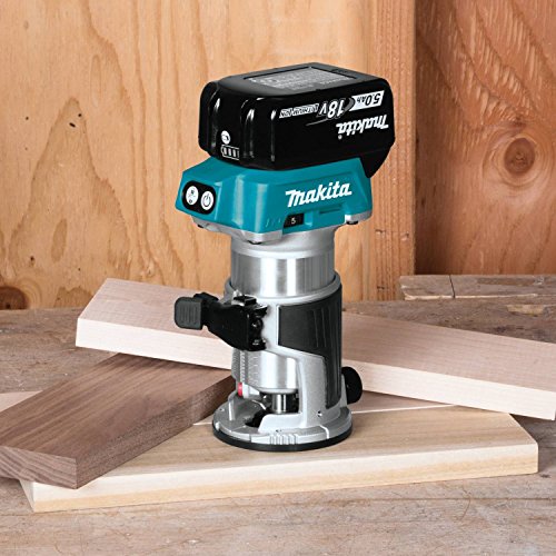 Makita (XTR01T7) 18V LXT Lithium-Ion Brushless Cordless Compact Router Kit