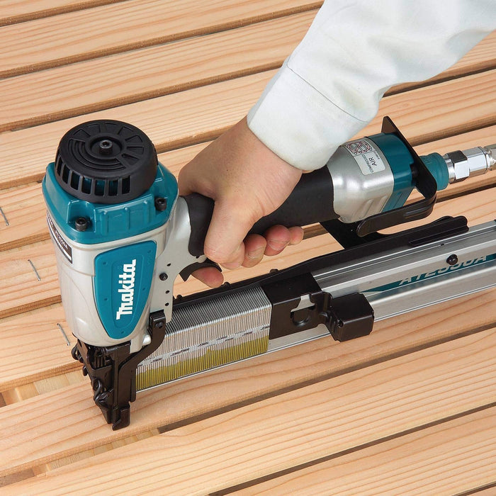 Makita 1" Wide Crown Stapler, 16 Ga.