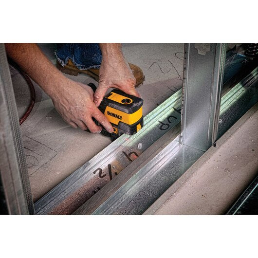DeWALT DW0822 Self-Leveling Cross Line and Plumb Spots