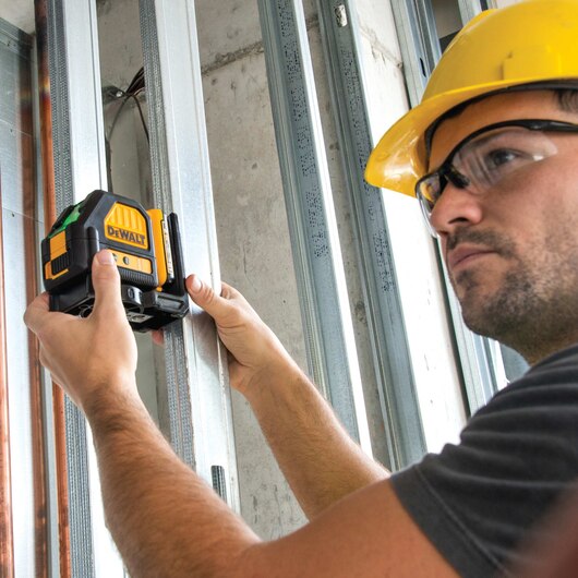 DeWALT (DW088LG) Crossline - Green Beam Battery